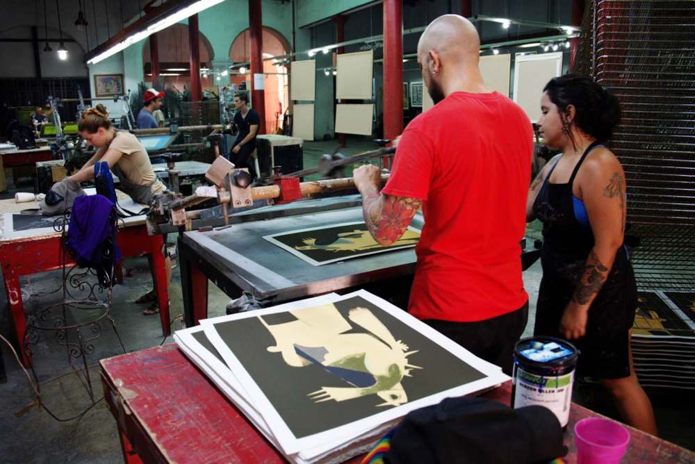 The silkscreen workshop of Rene Portocarrero