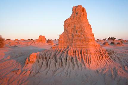 Lake Mungo, Willandra Lakes Region, Australia