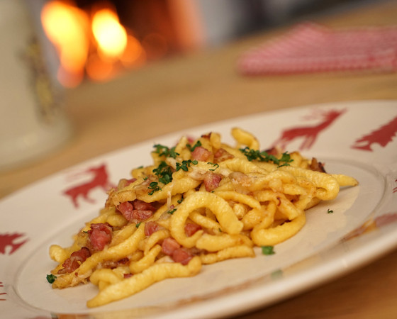 Spätzle – with onions, ham and cheese